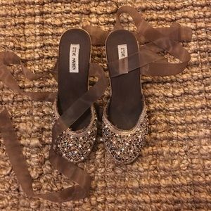 DONATING IN 5 DAYS Steve Madden Wedge shoes